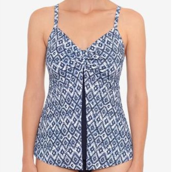 Swim Solutions Twist-Front Flyaway Tankini Top - Picture 1 of 9